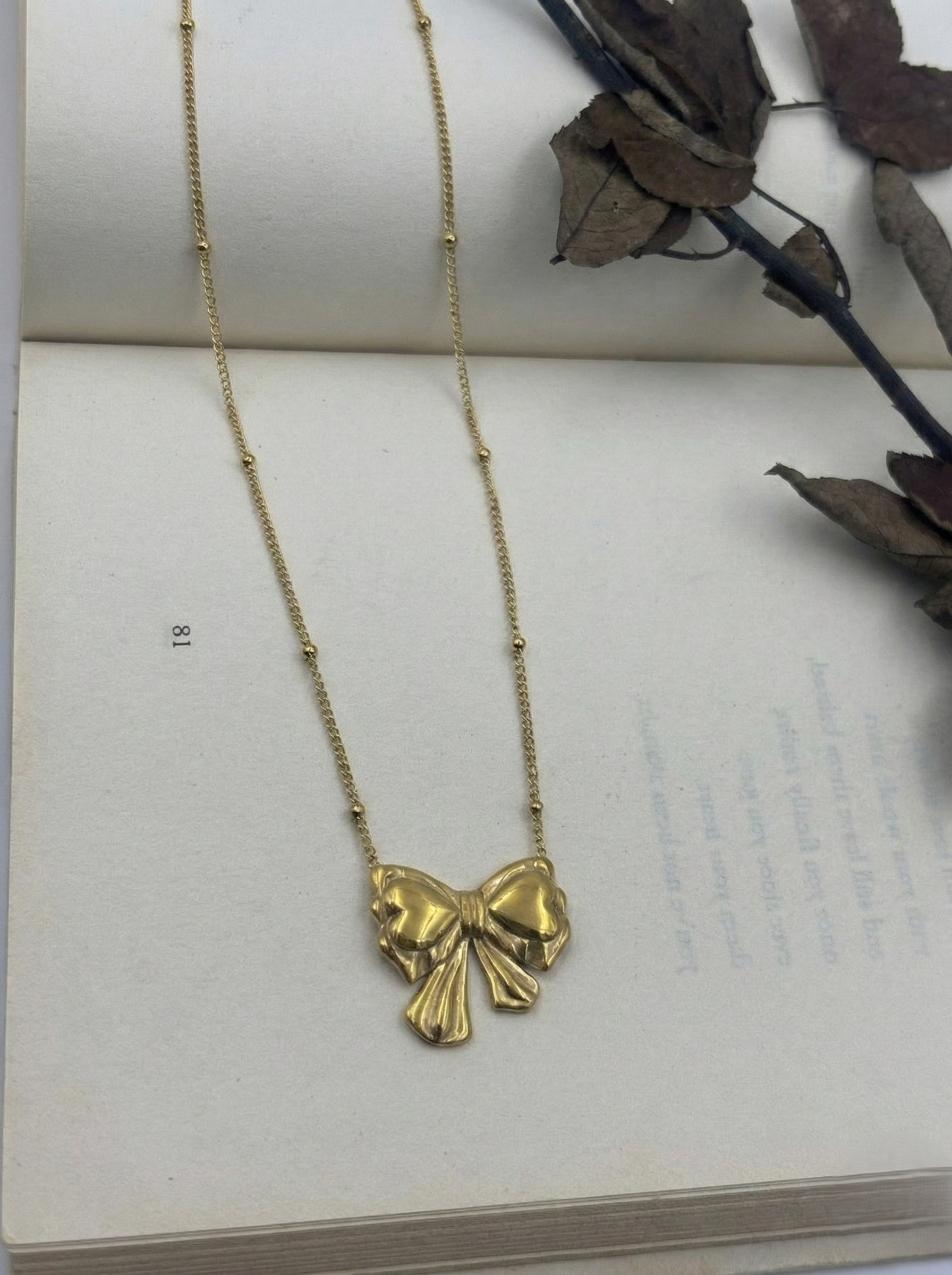 Ribbon Charm Gold Necklace