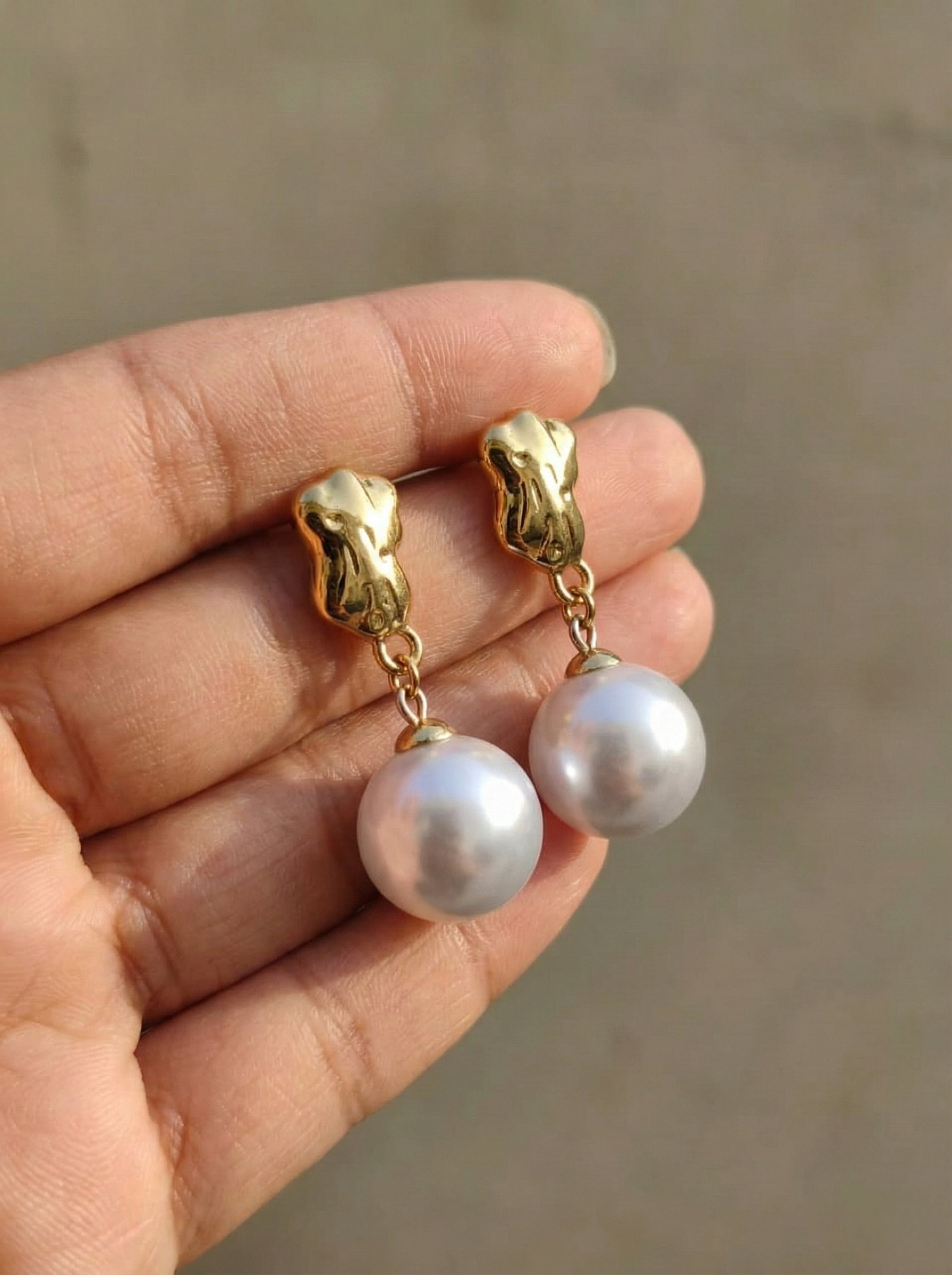 Velora Pearl Drop Earrings