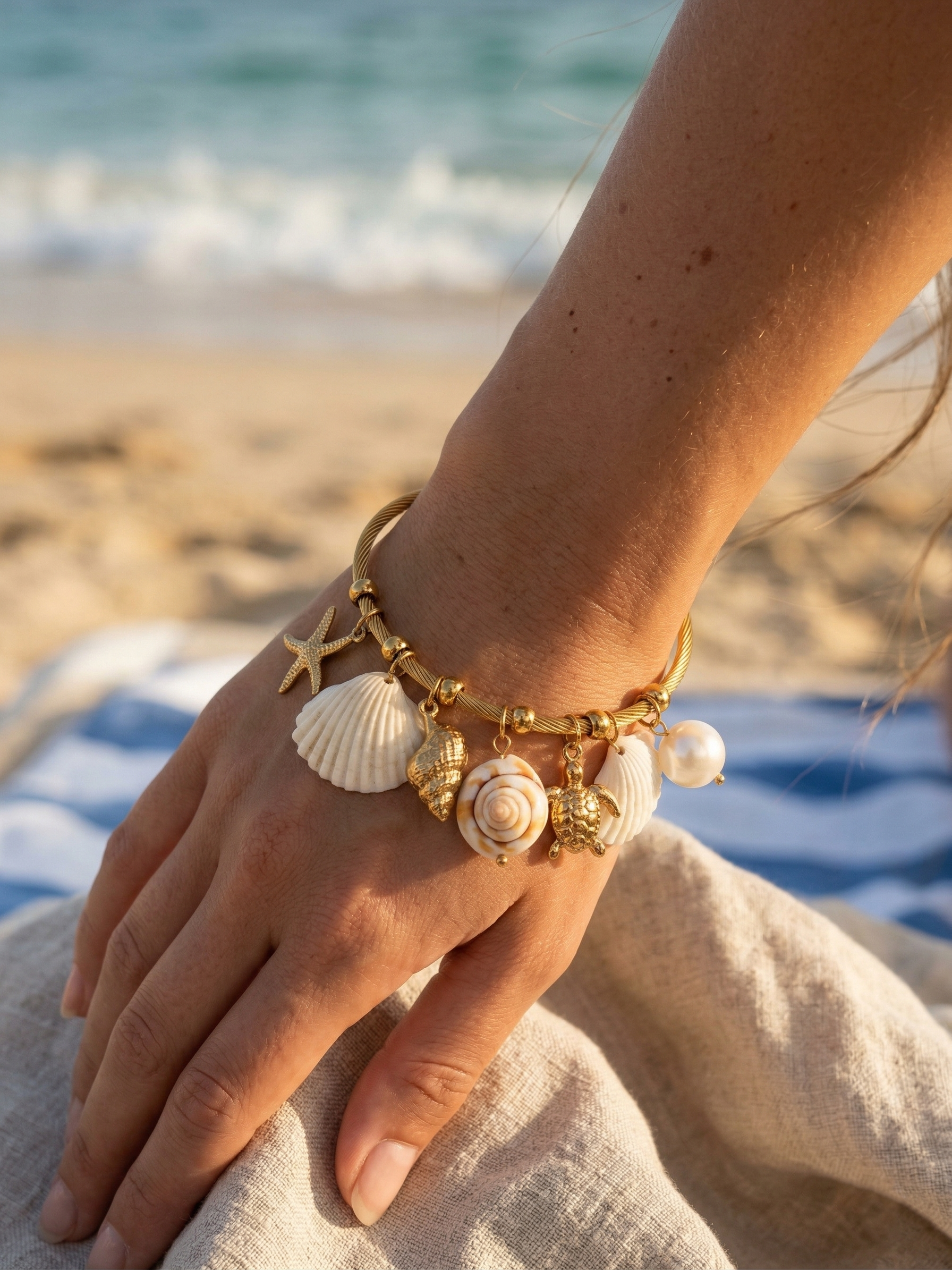 Coastal Treasure Charm Bangle Bracelet (free size)
