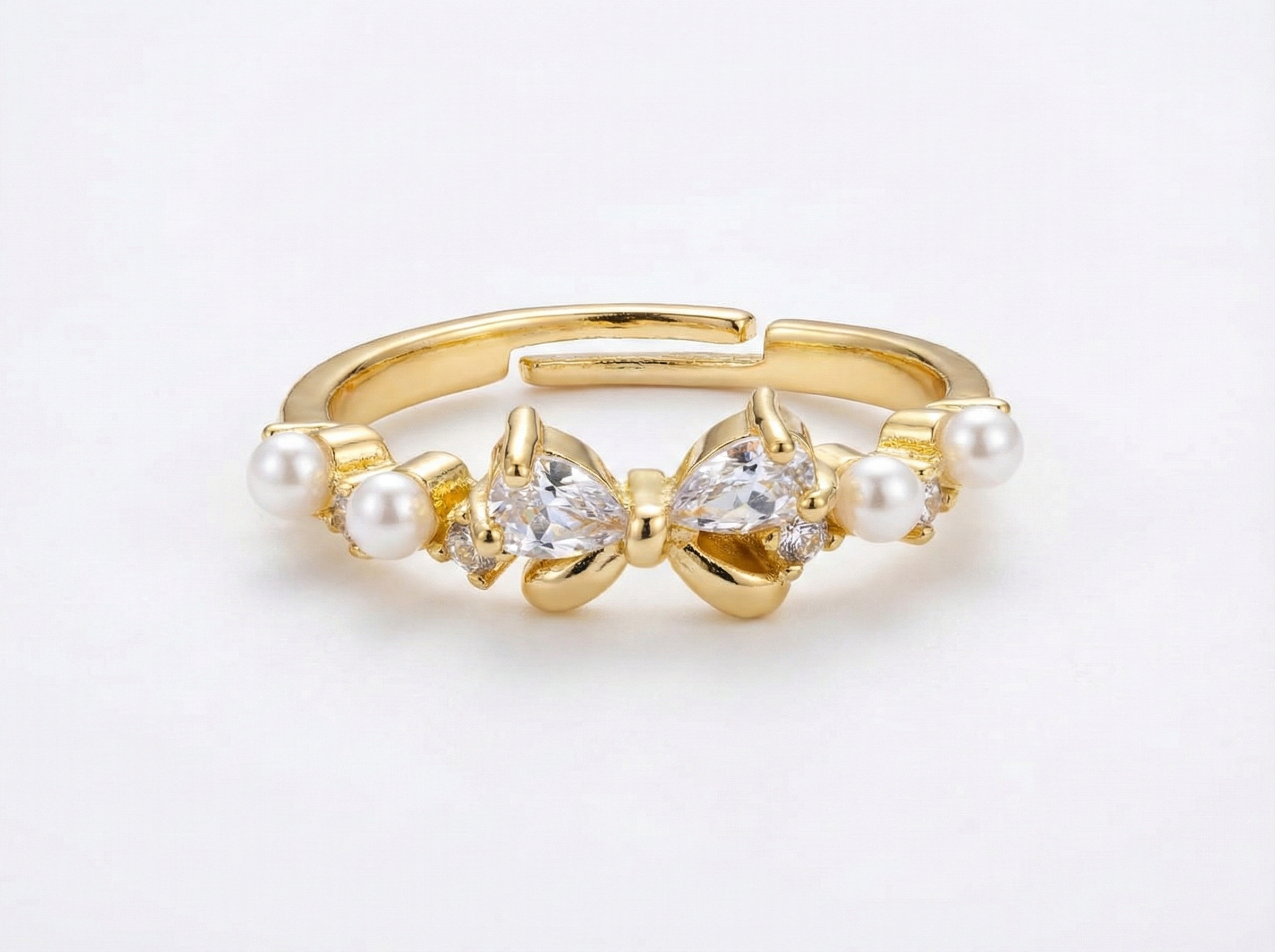 Pearl Bow Marquise Ring
