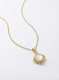 Ivory Bloom Pendant Necklace