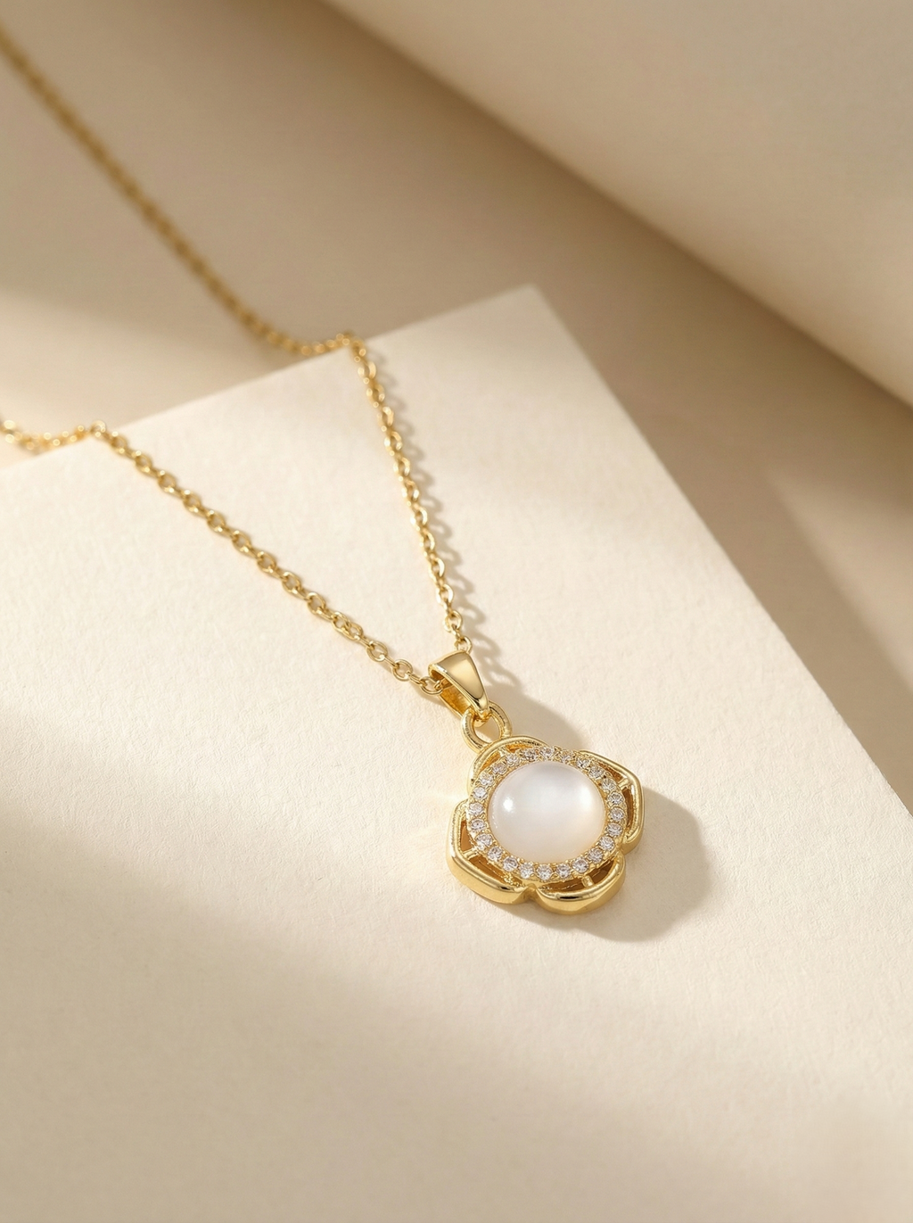 Ivory Bloom Pendant Necklace