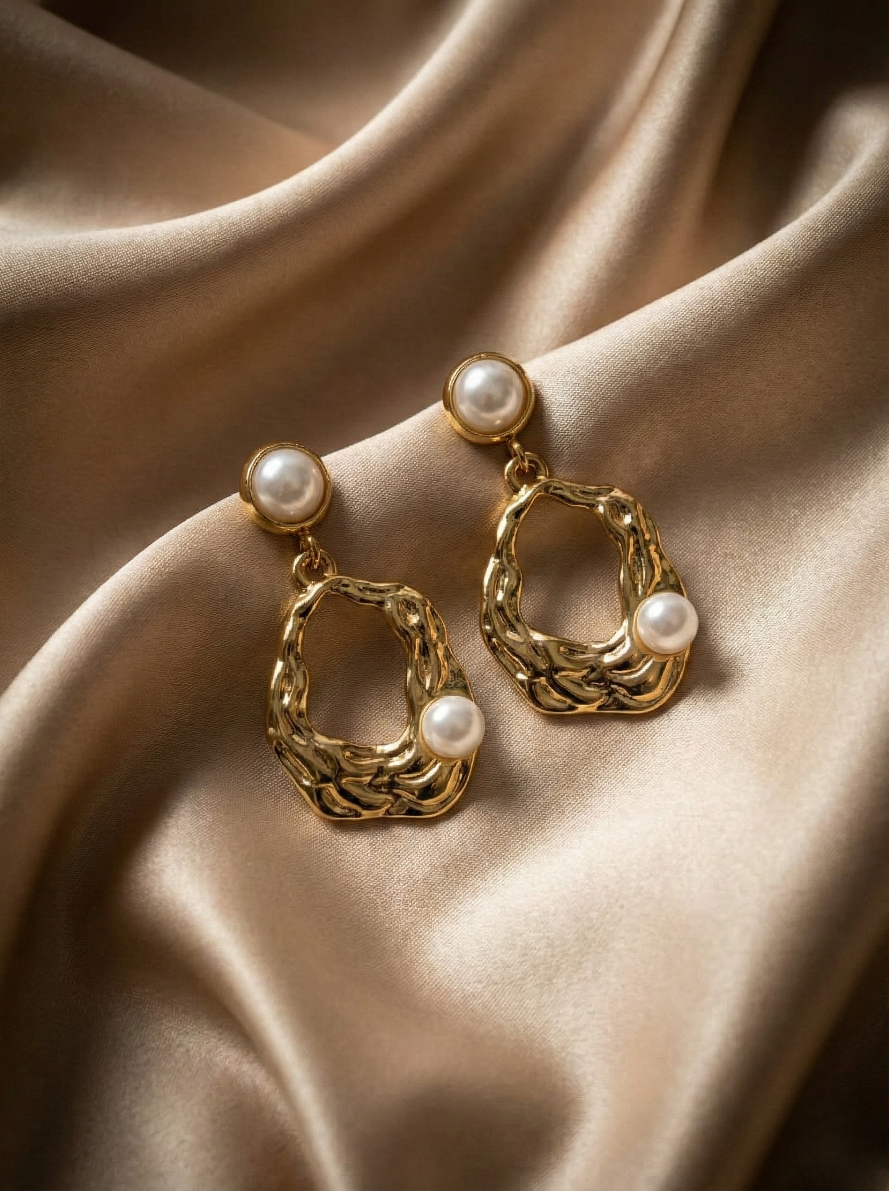 Aurora Pearl Textured Drop Earrings