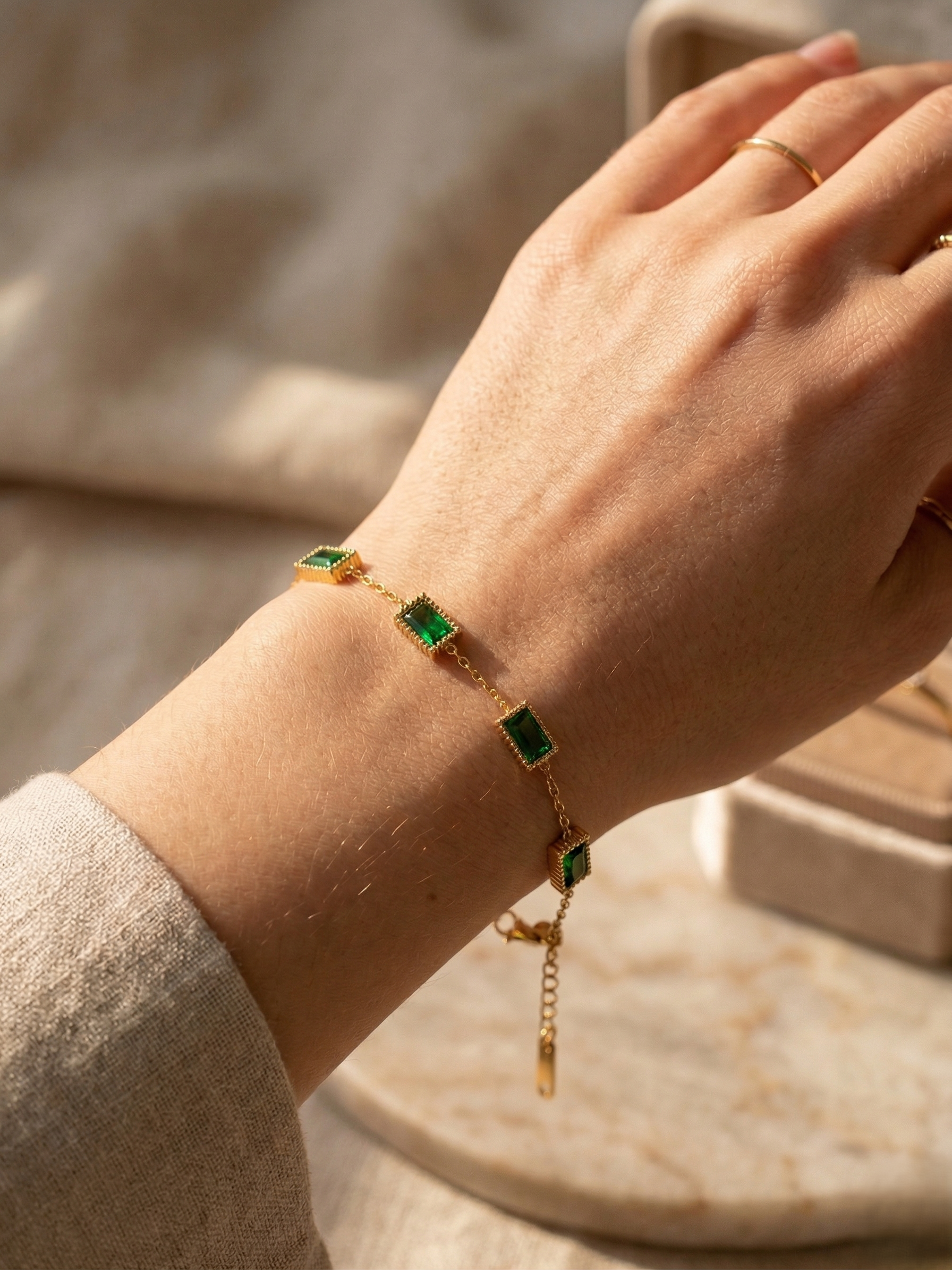Emerald Royale Link Bracelet