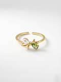 Emerald Bow Pearl Ring