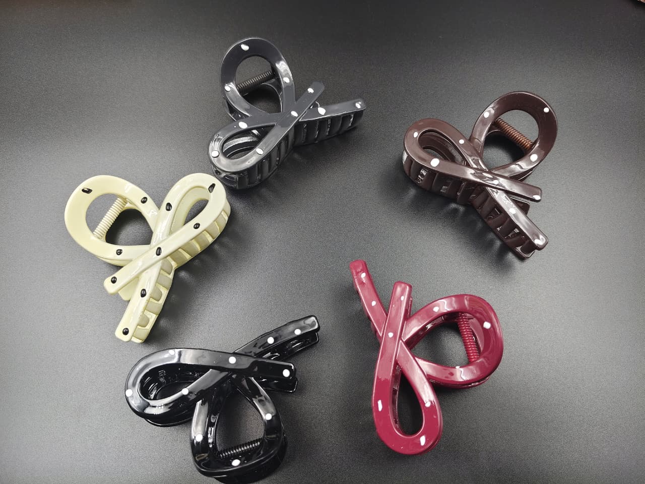 Y2K Polka Dot Hair Clutcher