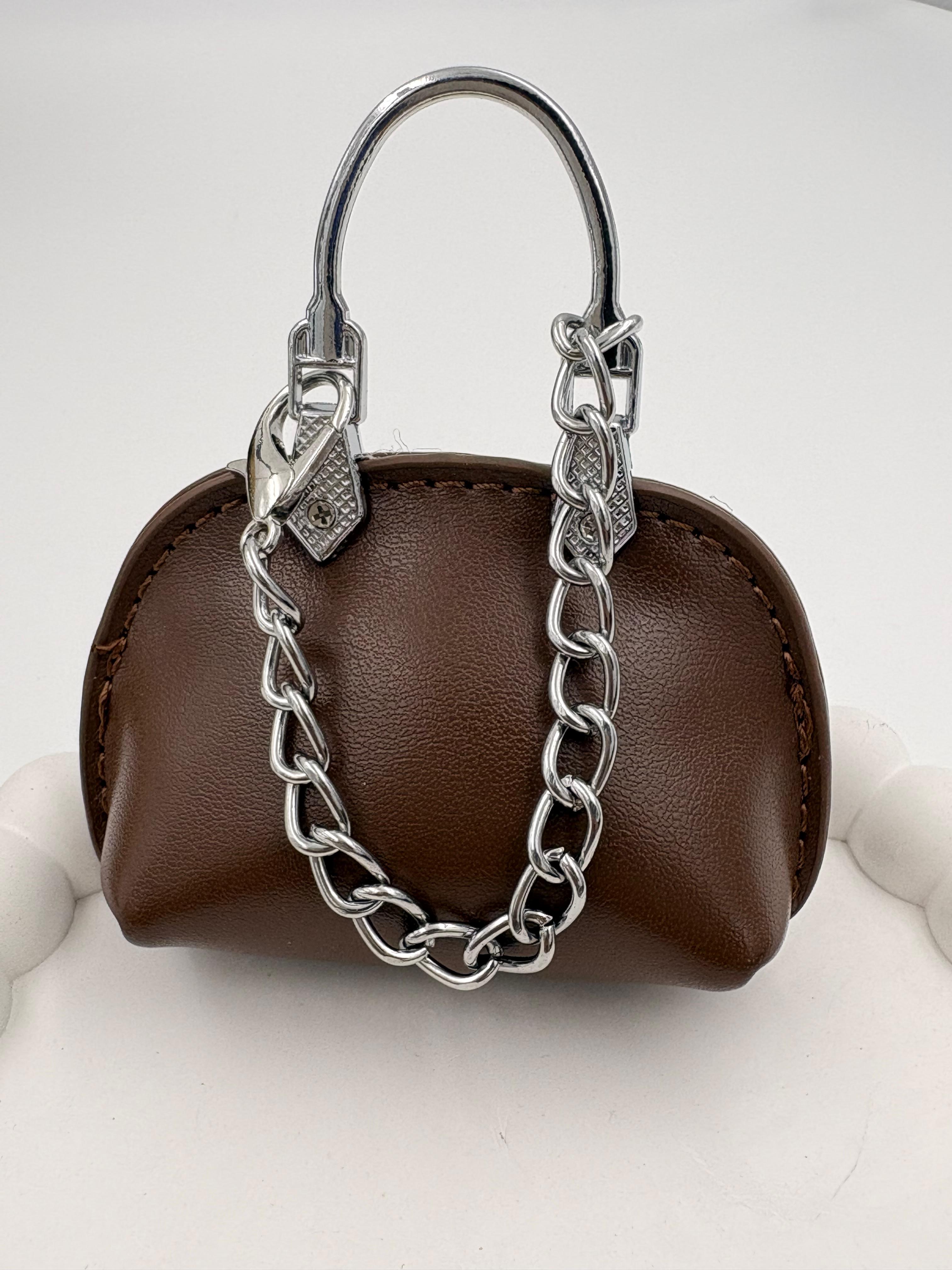 Bag shape keychain
