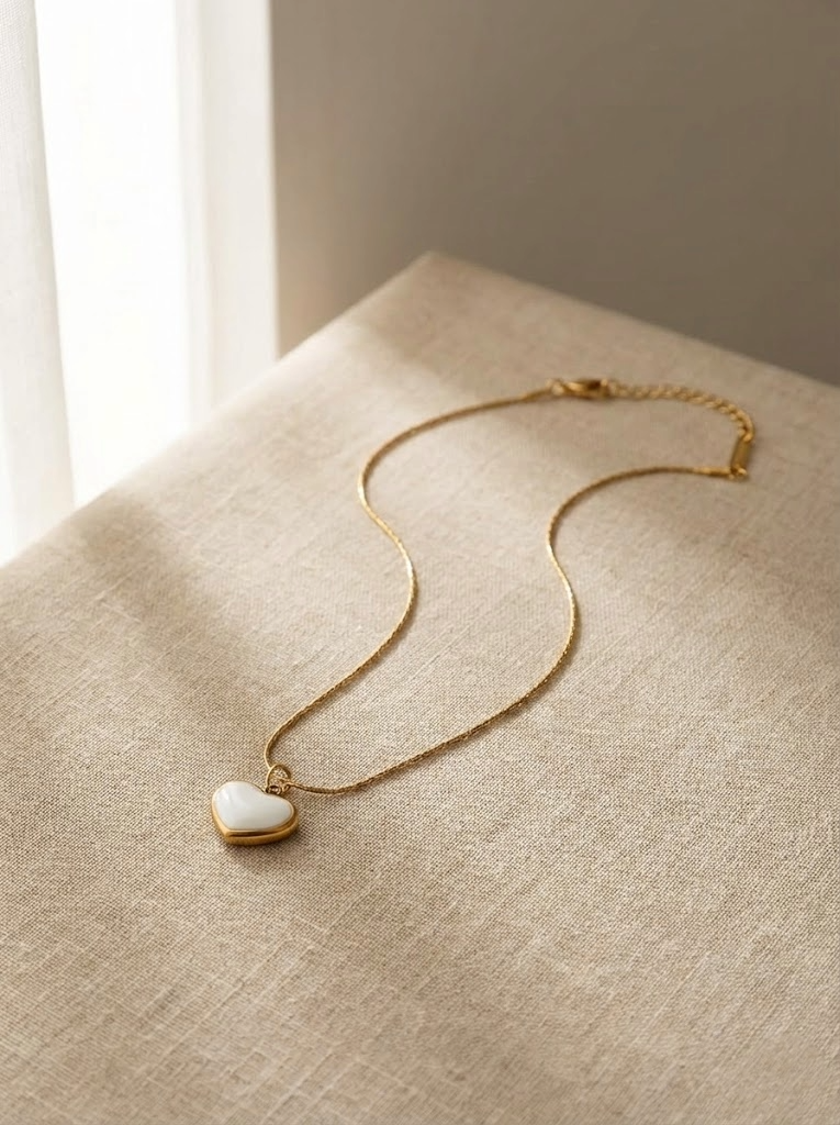 Amora White Heart Necklace