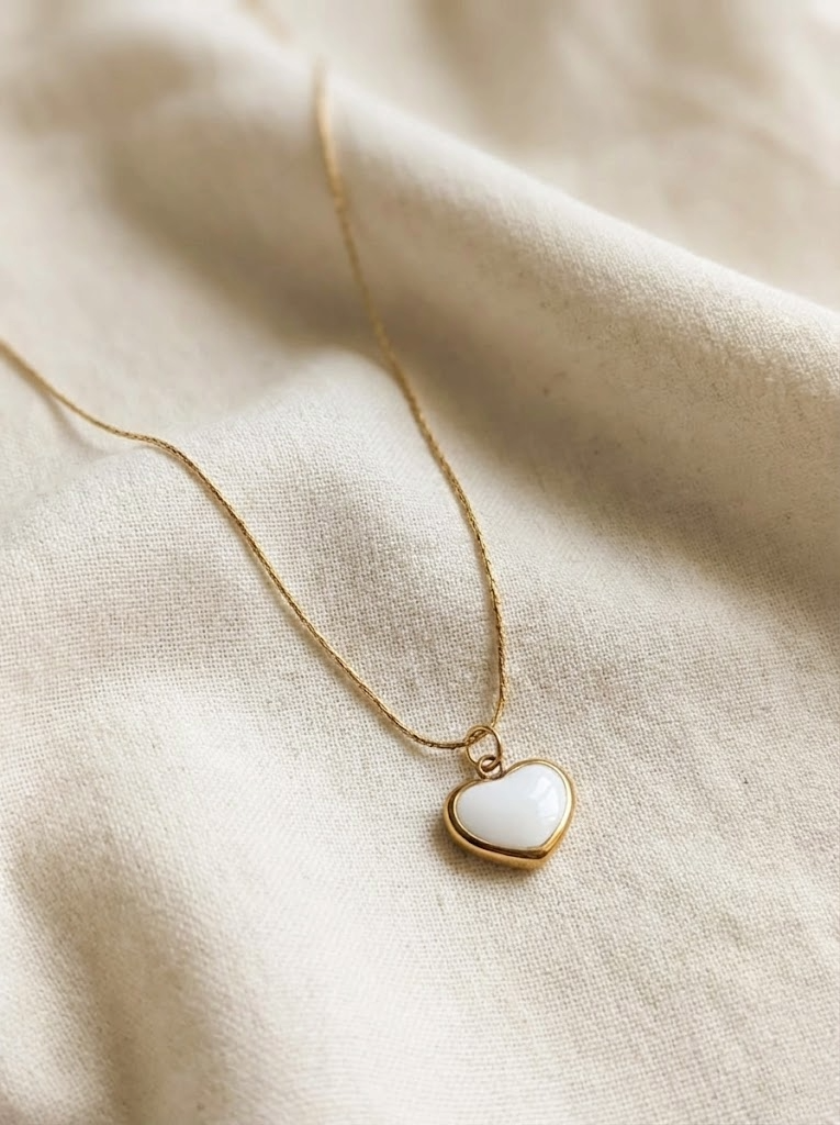 Amora White Heart Necklace