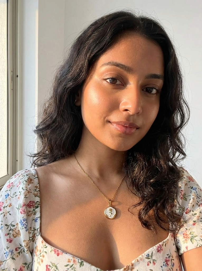 Rose Enamel Glow Necklace