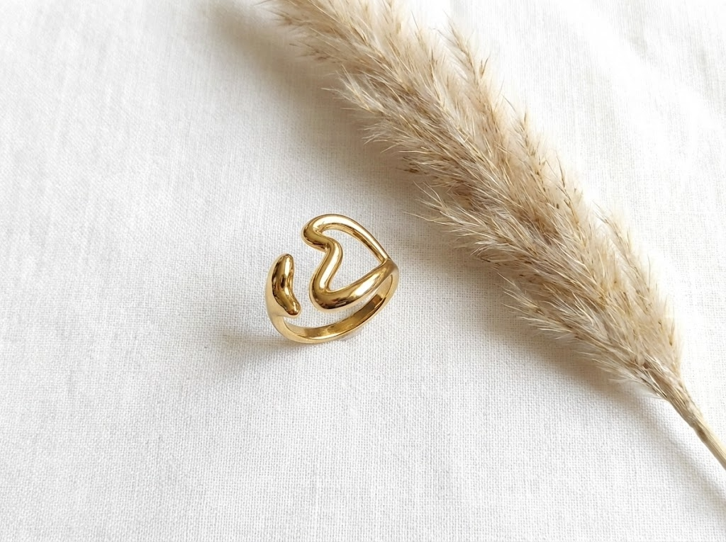 Fluid Wave Open Ring