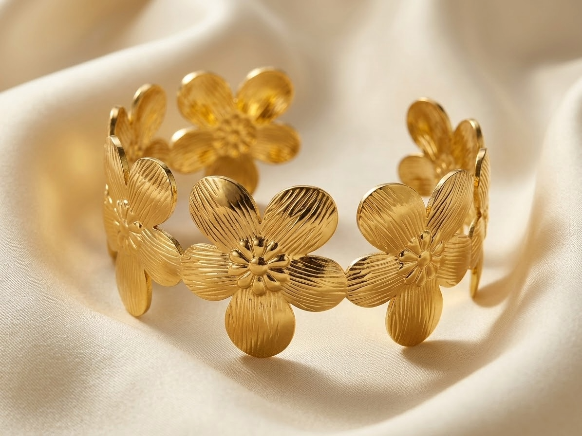 Flower Gold Cuff Bracelet